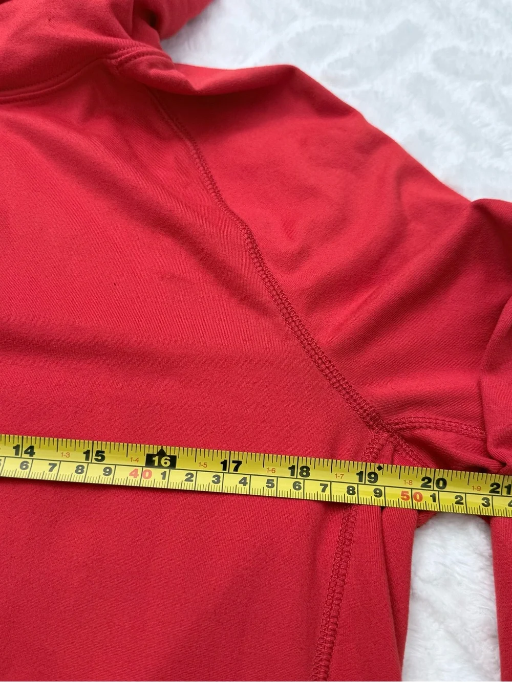 American Eagle Men Pullover - Size S